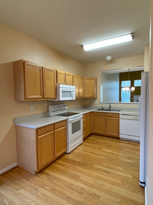 Foto del edificio - Updated 3 Bed, 2.5 Bath Townhome Available in Mauldin!