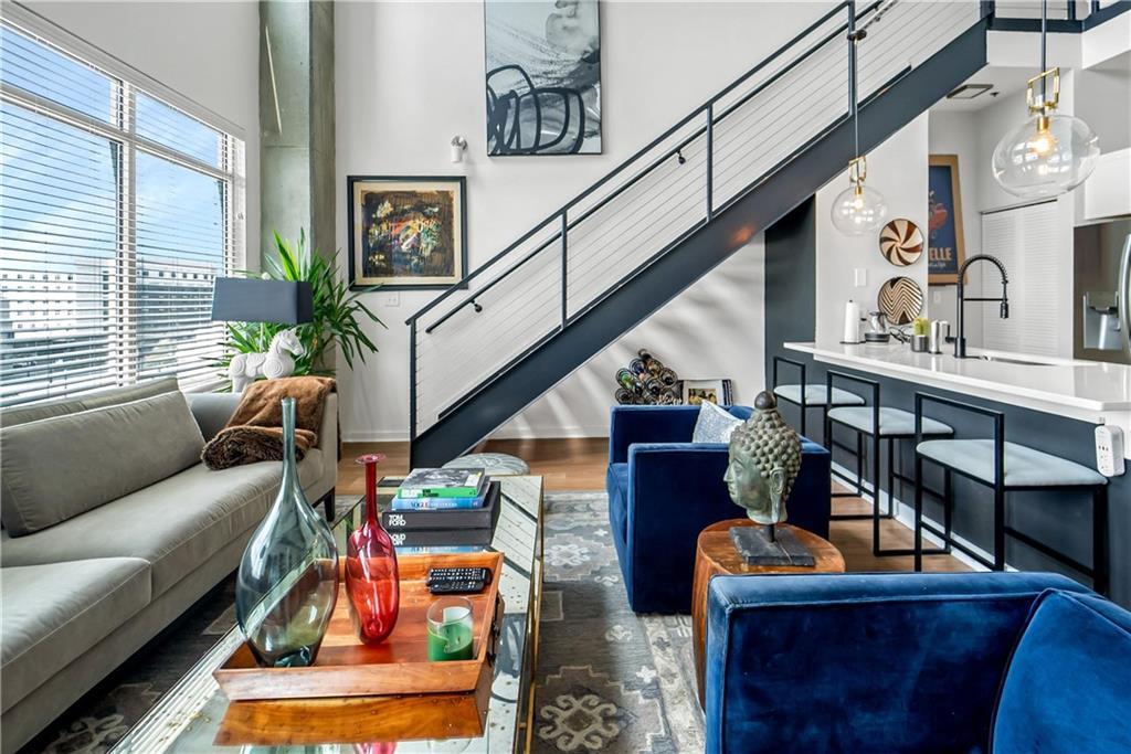 Foto principal - 260-218 18th St NW