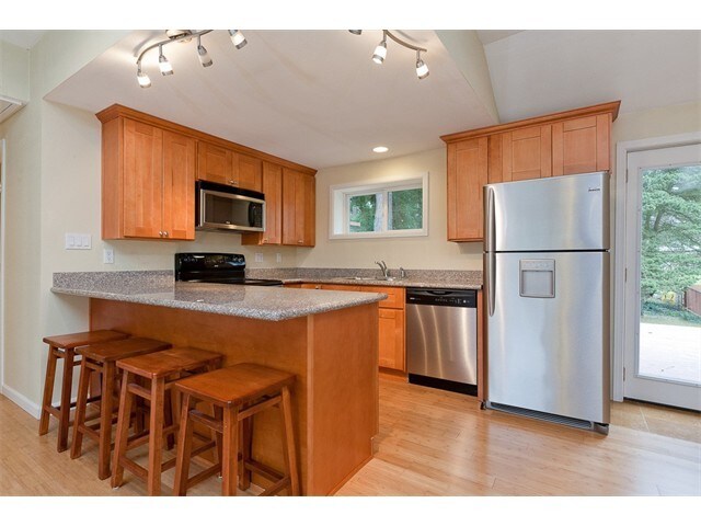 Foto del edificio - 5701 237 St SW