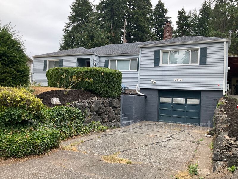 Primary Photo - 2812 Rocky Point Rd NW