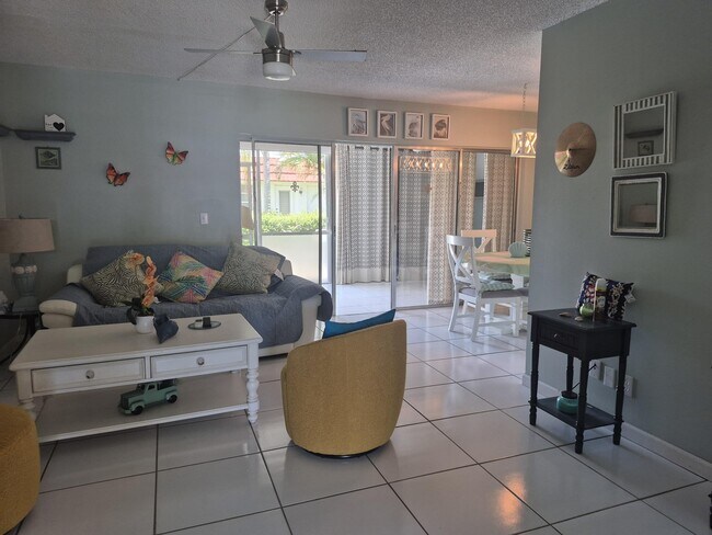 Foto del edificio - 5800 Fernley Dr W