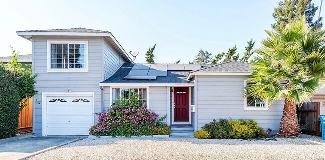 Building Photo - 251 C St