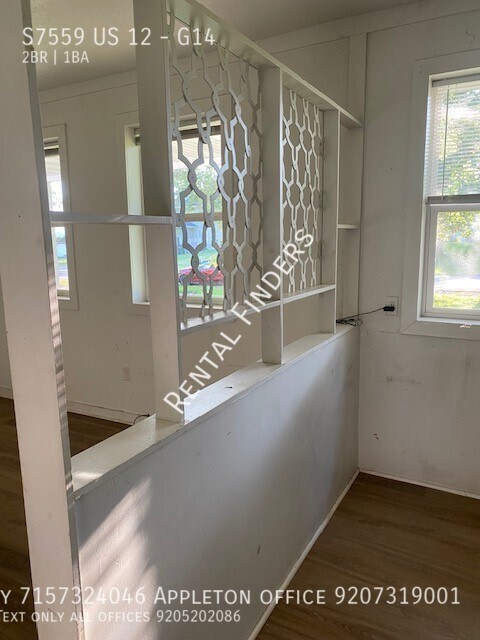 Building Photo - S7559 US-12