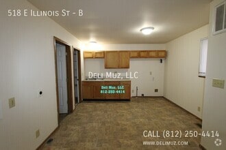 Building Photo - 518 E Illinois St