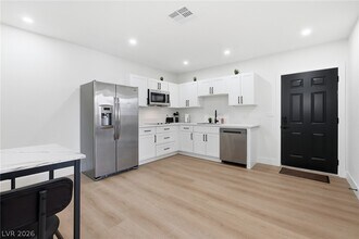 Building Photo - 6865 Coley Ave