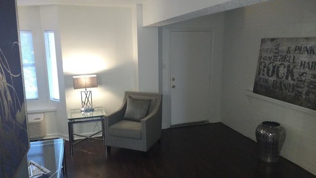 Foto del edificio - Fountainbleau