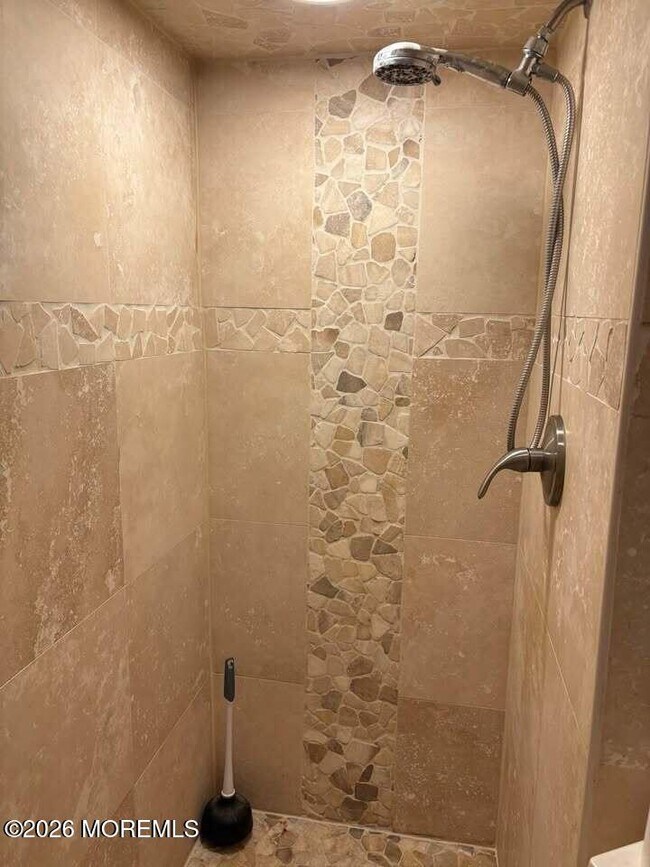 Foto del edificio - 14 Main St