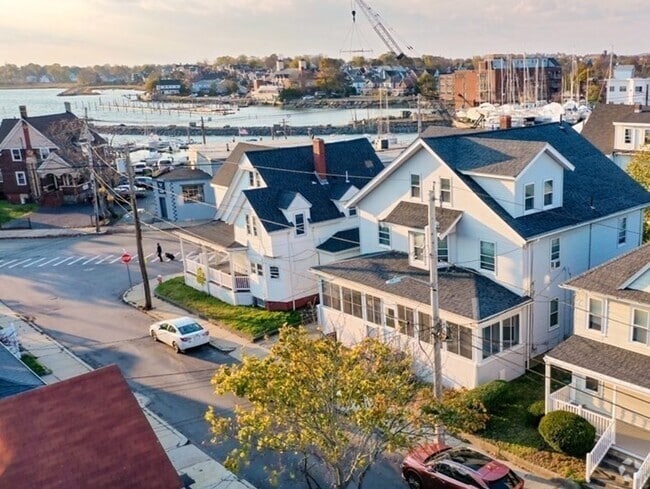 Building Photo - 18 Tewksbury St