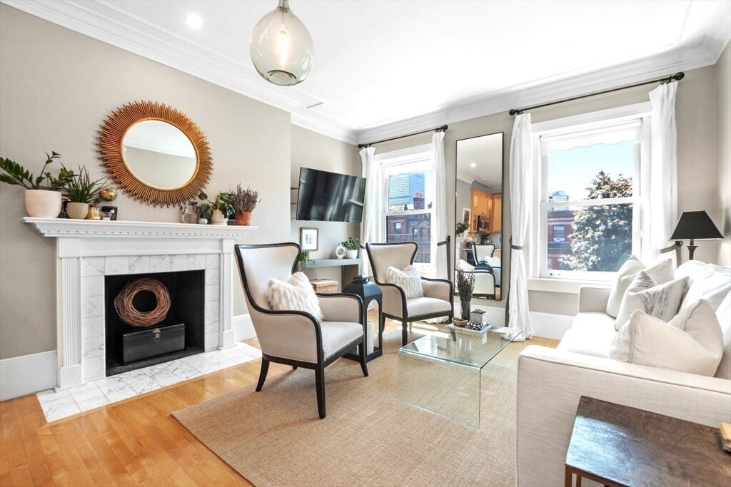Foto principal - 395 Marlborough St