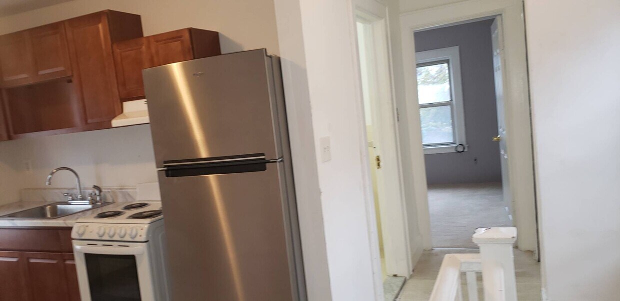 Foto principal - 950 E 94th St