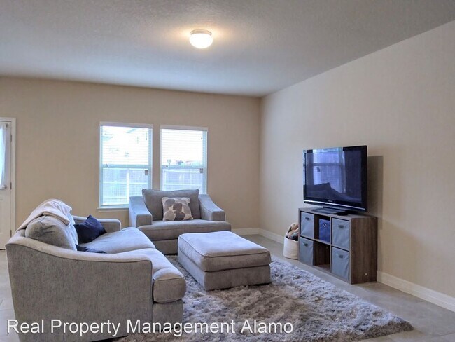 Foto del edificio - 4 br, 2.5 bath House - 1506 Bluewood Crst