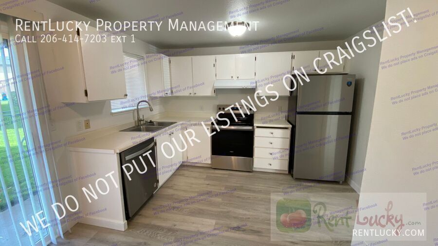 Foto principal - 15509 Washington St