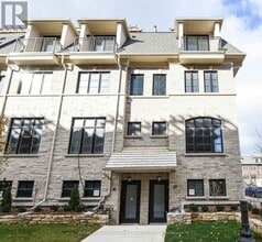 Building Photo - 40 Lunar Cres