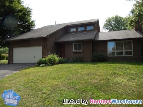 Primary Photo - 18064 84th Ave N