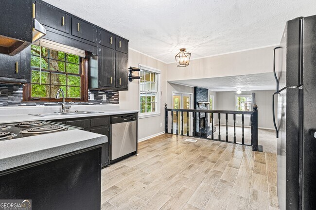 Foto del edificio - 1056 Mandalay Ct SW
