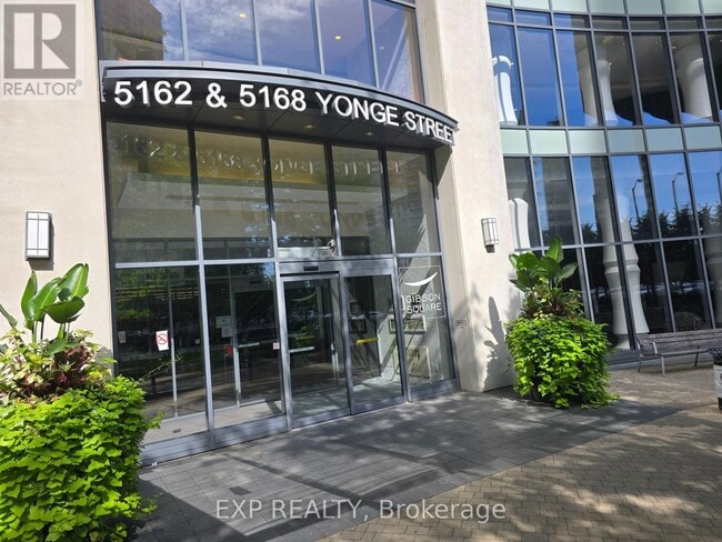 Building Photo - 5168 Yonge St