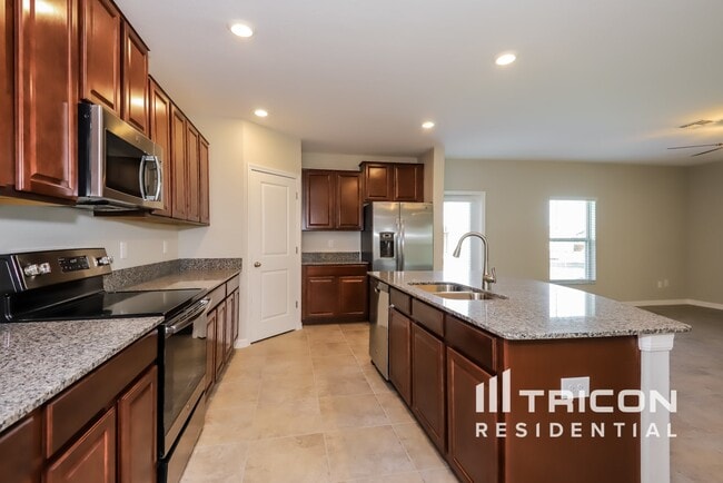 Building Photo - 11103 Hudson Hills Ln