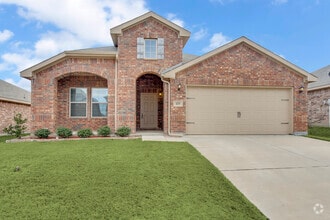 Building Photo - 409 Millbrook Ln