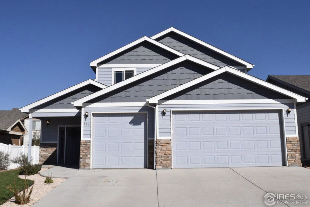 Primary Photo - 341 Telluride Dr