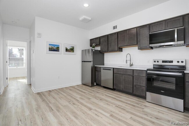 Foto del edificio - 799 E Grand Blvd