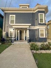 Building Photo - 884 29th St