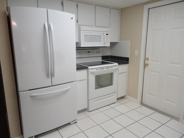 Foto del edificio - 4205 Tall Oak Ln