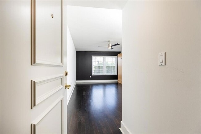 Photo - 199 14th St NE Apartment