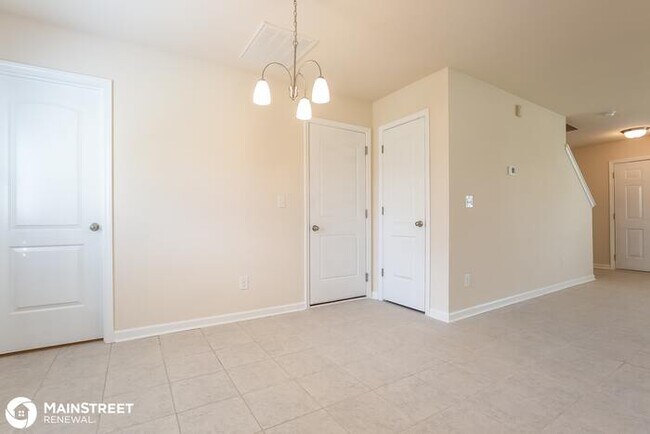 Building Photo - 2515 Queen Bee Drive, Columbia, TN 38401
