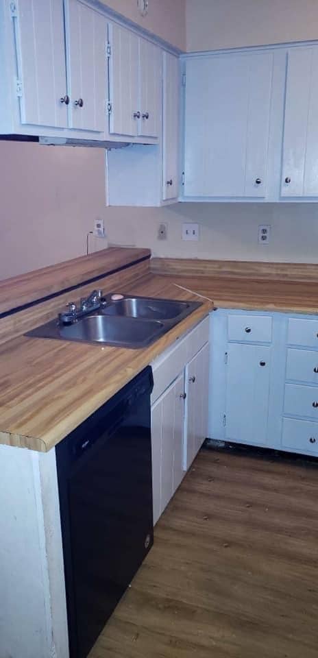 Building Photo - 539 Prince of Wales