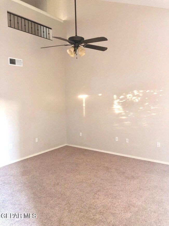 Building Photo - 10757 Blue Sage Cir