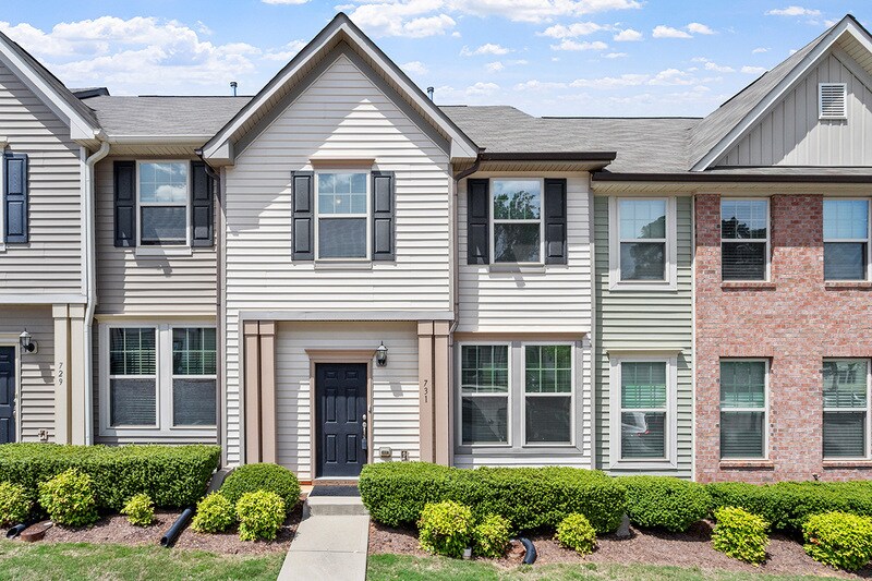 Primary Photo - 731 Maypearl Ln