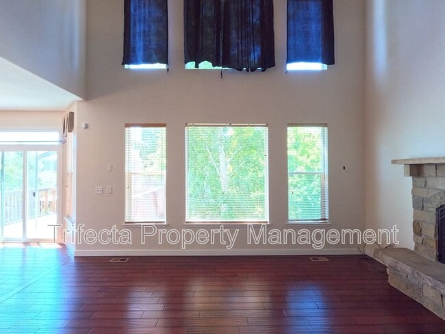 Foto del edificio - 2215 Harvest St