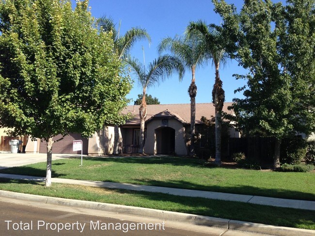 Foto del edificio - 3 br, 2 bath House - 5432 W. Modoc Ave.