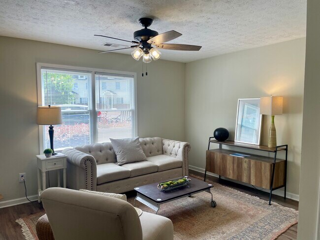 Foto del edificio - Jefferson Ridge Townhomes