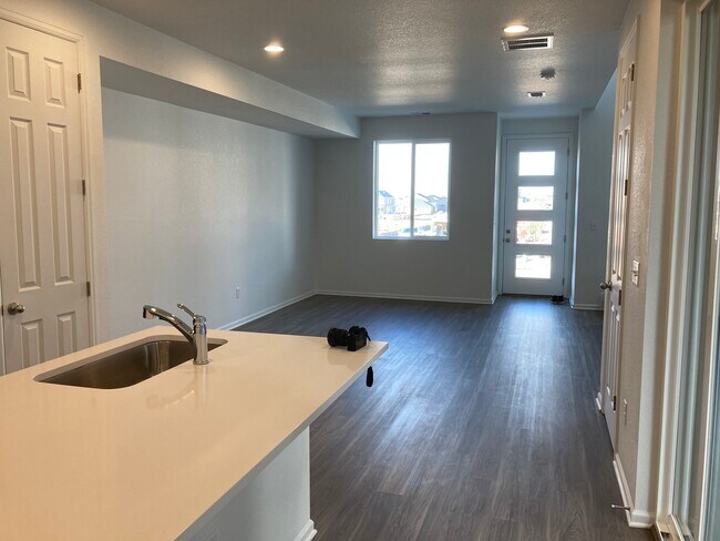Foto del edificio - 18170 E 96th Pl