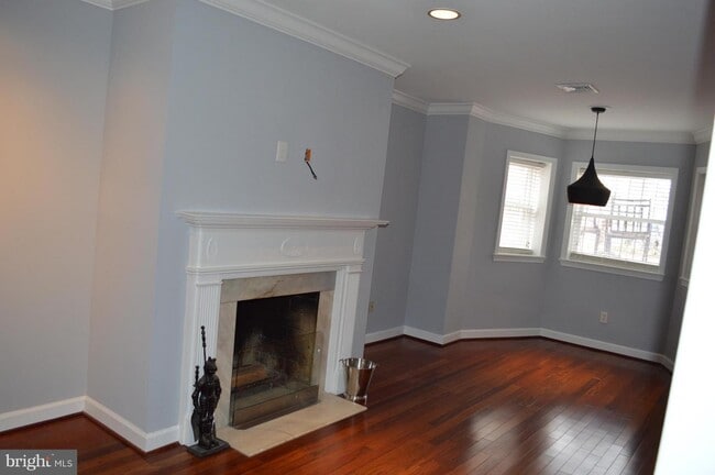 Building Photo - 1322 Rhode Island Ave NW