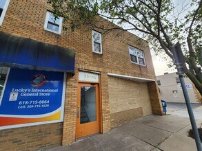 Building Photo - 3920 14th Ave