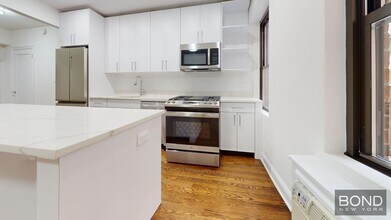 Building Photo - 157 W 57th St
