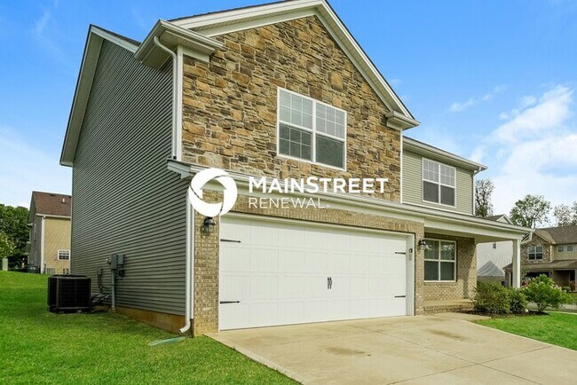 Building Photo - 4 Bedroom Pet-Friendly Home in Lexington, KY with Main Street Renewal