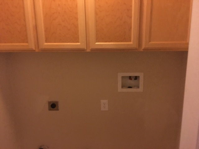 Building Photo - Modesto 2 Bedroom 2.5 Bath Townhome