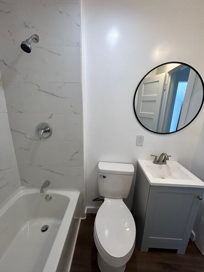 Foto del edificio - 315 Andrews St