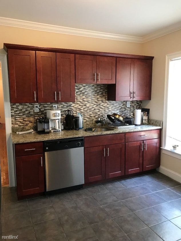 33 Dix St Unit 1H, Dorchester, MA 02122 Condo for Rent in Dorchester