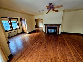 Building Photo - 519-521-521 N 50th St