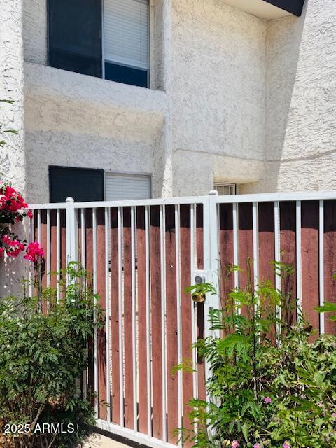 Foto principal - 1632 S River Dr