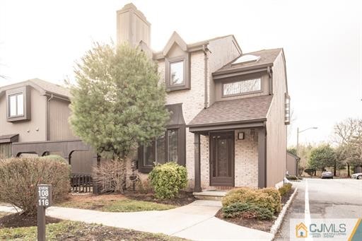 Foto del edificio - 116 Riverbend Dr