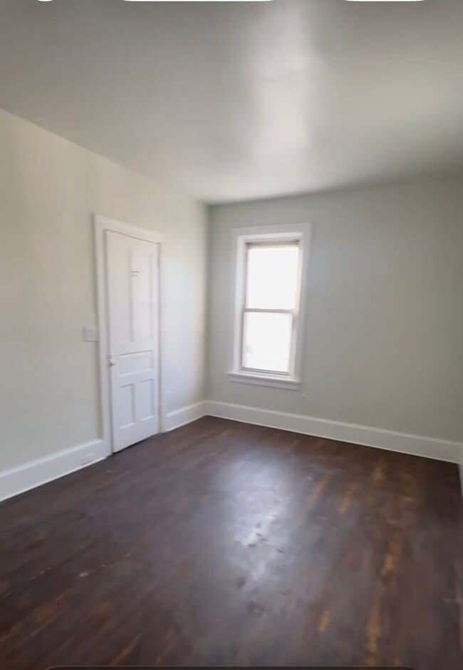 Building Photo - 3416 N 6th St