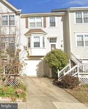 Building Photo - 219 Frazer Dr