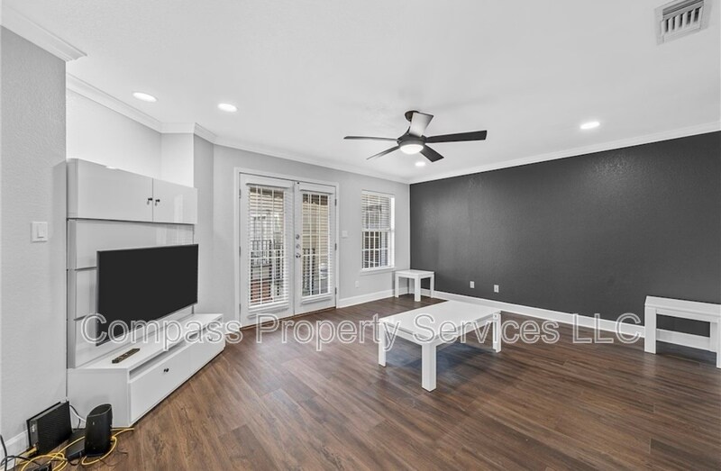Primary Photo - 600 Bagby Avenue Apt #3E