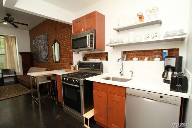 Foto del edificio - 24 W 119th St