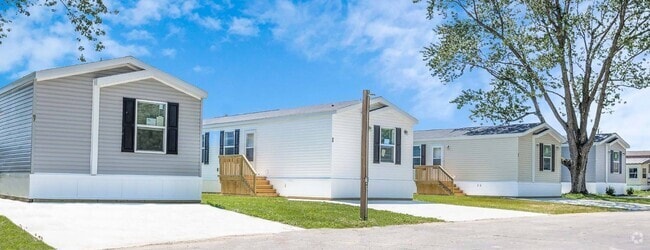Building Photo - Delaware Acres